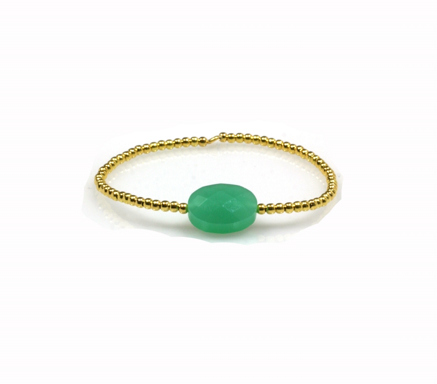 Heaven Eleven - dames armband -  sterling zilver vergulde armband met ovale groene steen