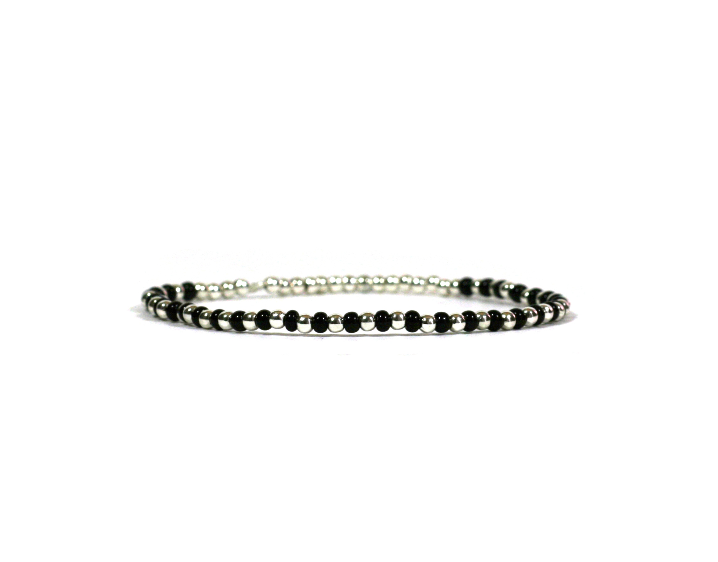 Chique - 925 Sterling zilver dames armband - zwarte stenen